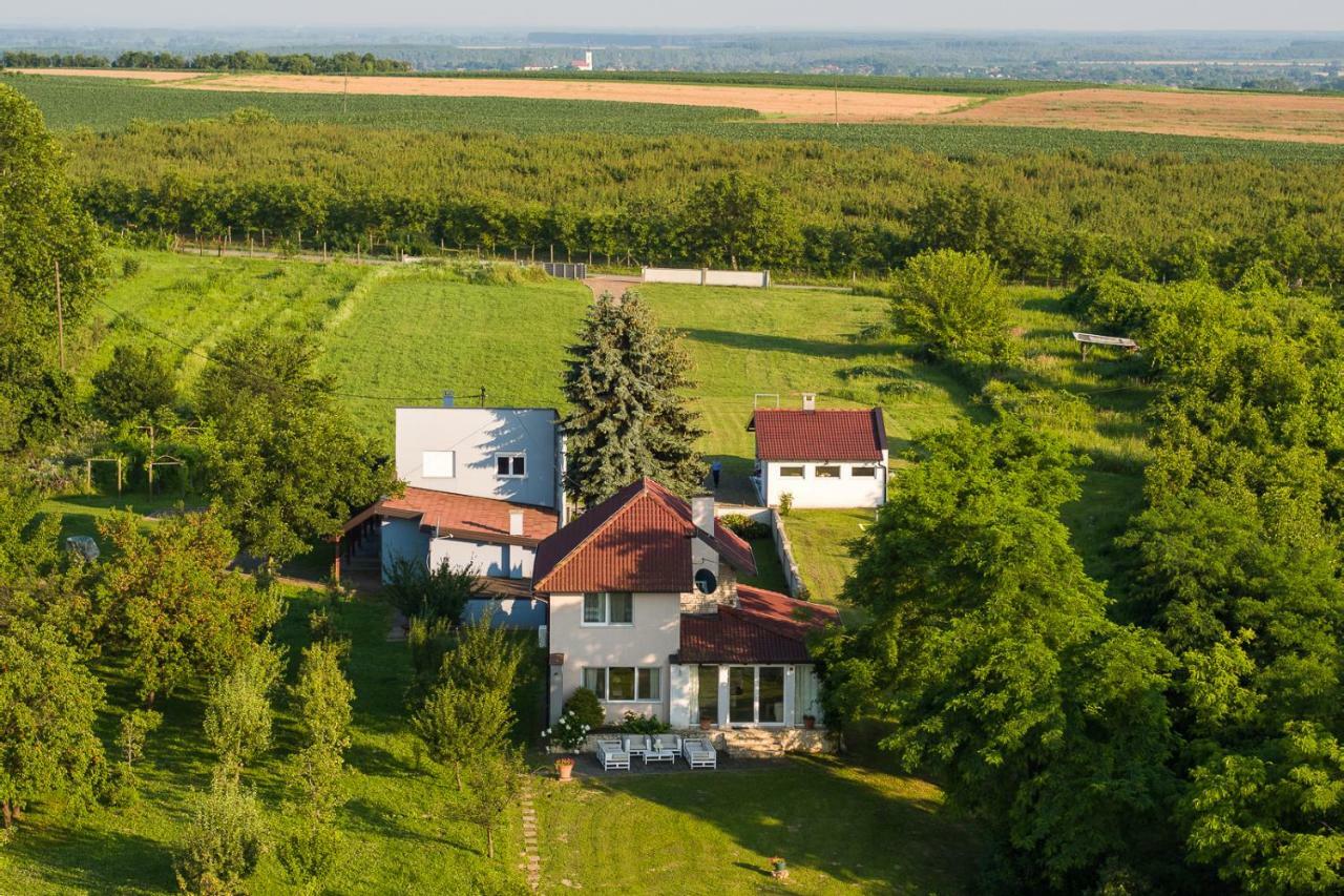Danubio Residence Aljmaš 외부 사진