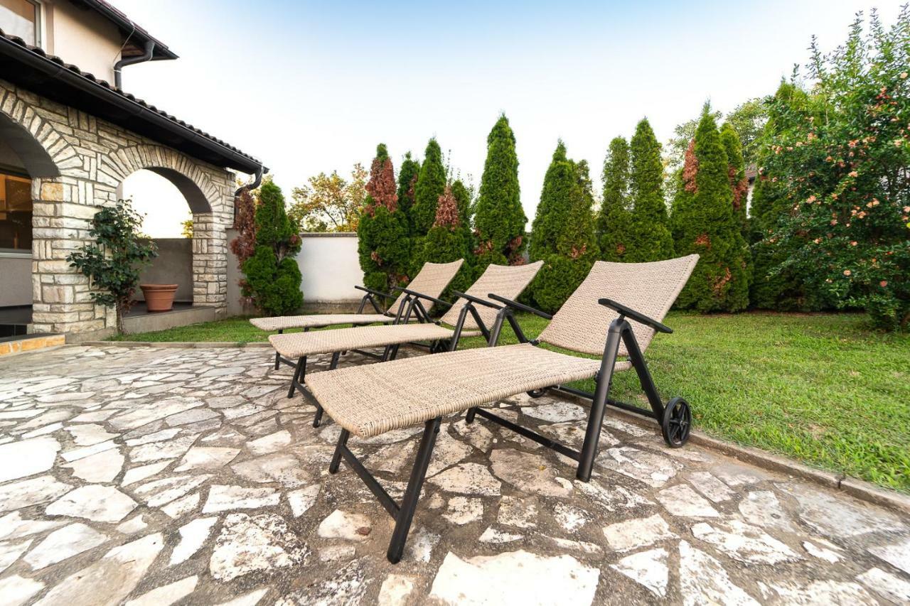Danubio Residence Aljmaš 외부 사진